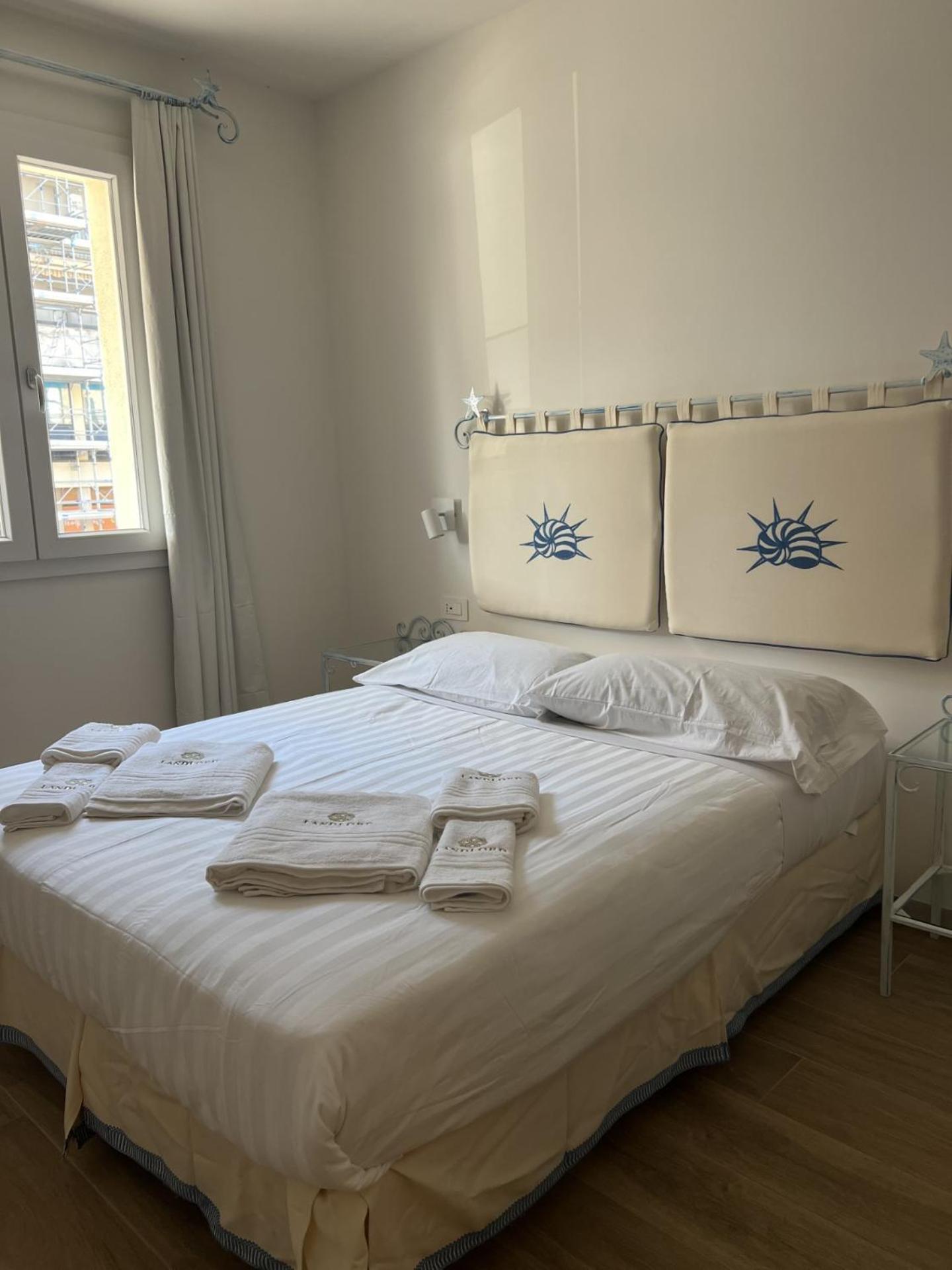 Landlord Hotel Alghero Buitenkant foto